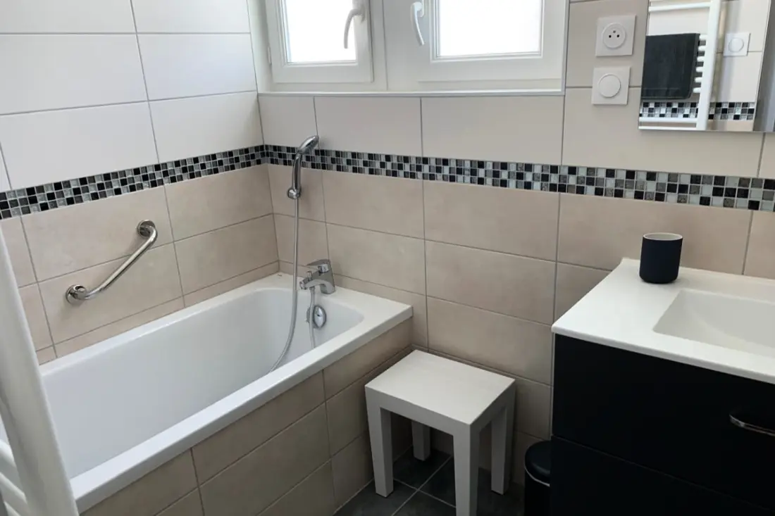 Casa De Characterère Da 6 camere a La Rochelle