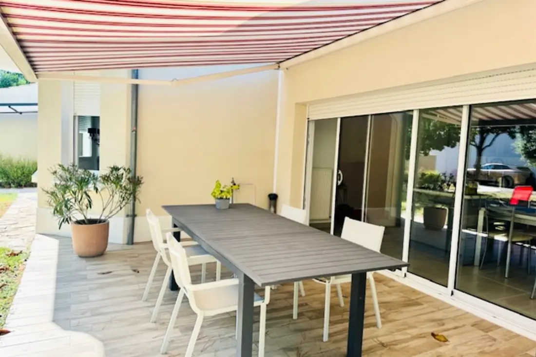 Casa De Characterère Da 6 camere a La Rochelle