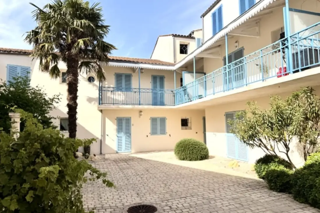Appartamento Plein De Charme in La Rochelle