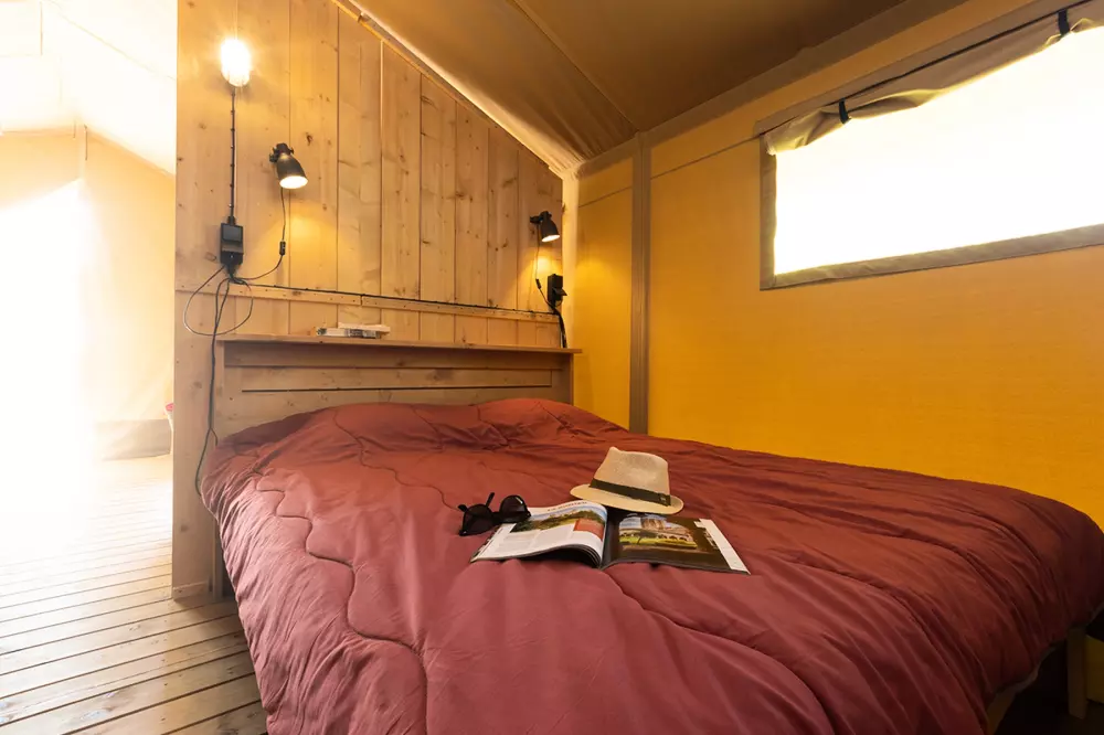 Le Camp de Florence (Vodatent)