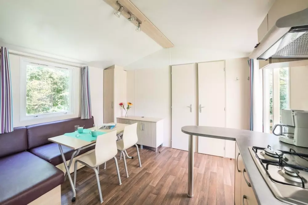 Le Camp de Florence (Vodatent)