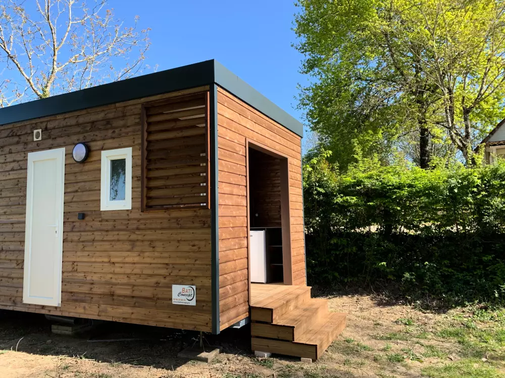 Le Camp de Florence (Vodatent)