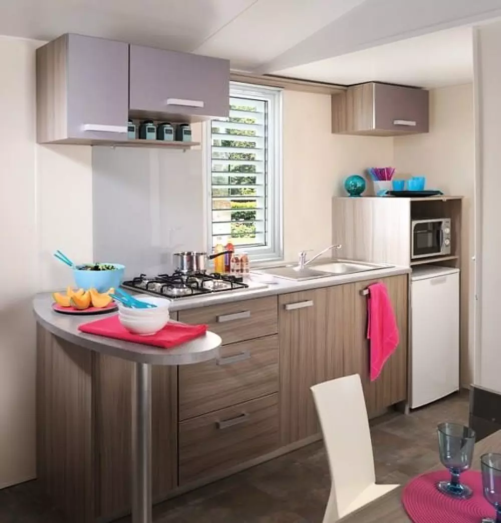 Le Camp de Florence (Vodatent)