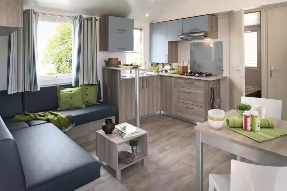 Le Camp de Florence (Vodatent)