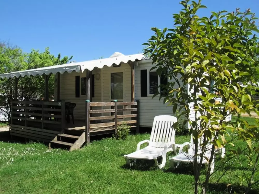 Le Camp de Florence (Vodatent)