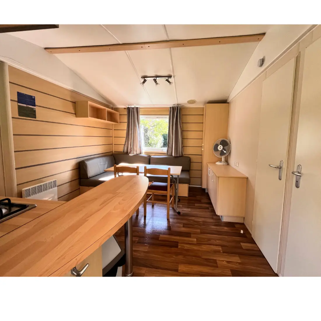 Le Camp de Florence (Vodatent)
