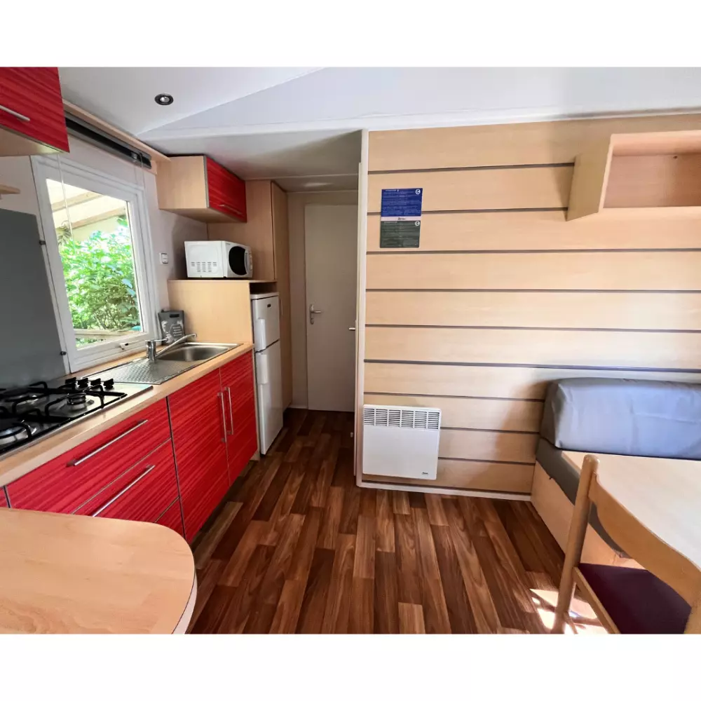 Le Camp de Florence (Vodatent)