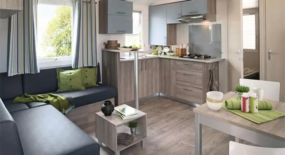 Le Camp de Florence (Vodatent)