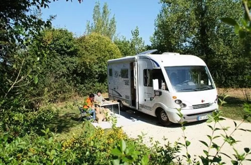 Le Camp de Florence (Vodatent)