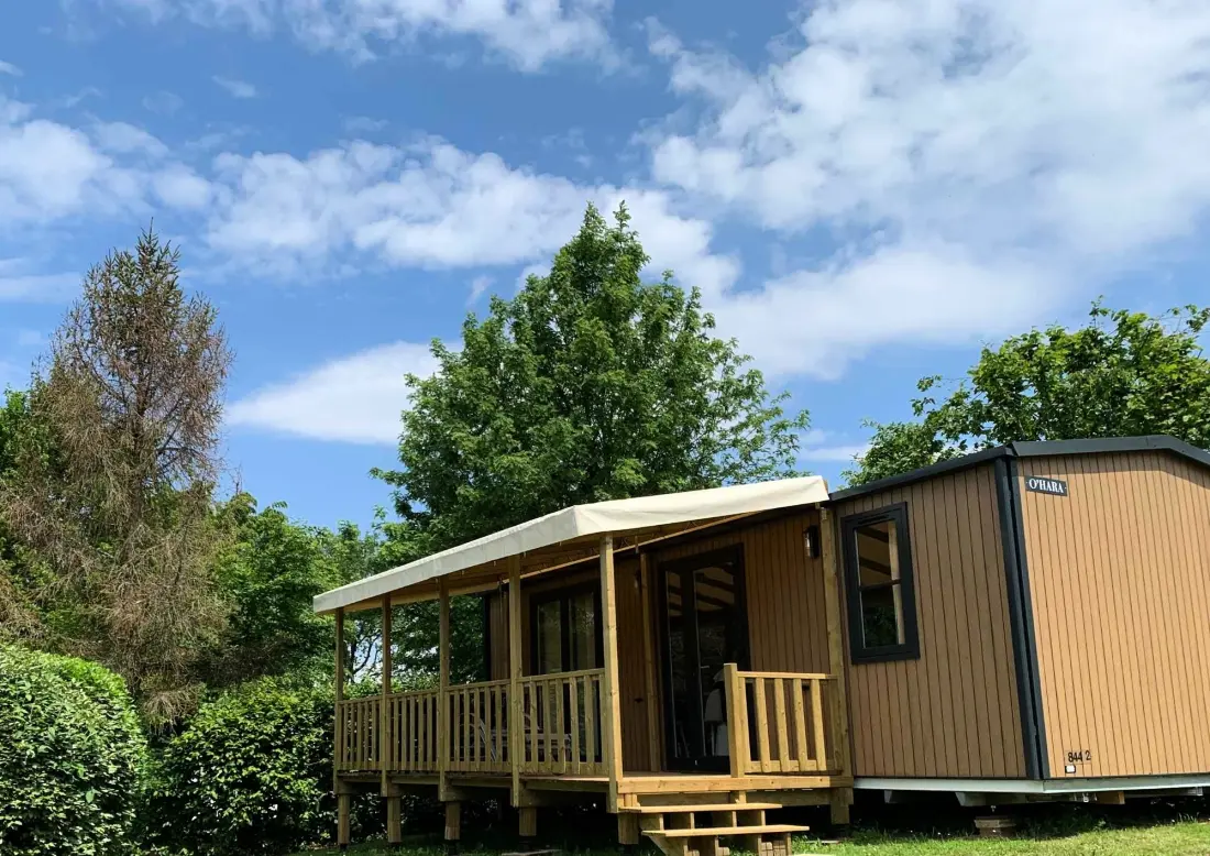 Le Camp de Florence (Vodatent)