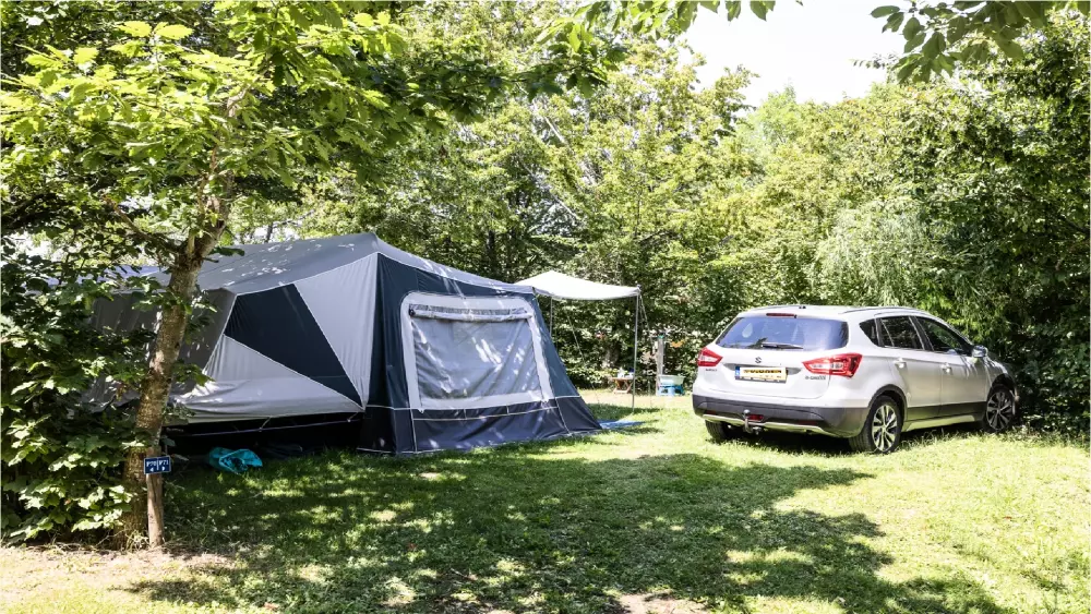 Le Camp de Florence (Vodatent)