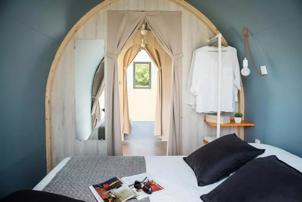 Le Camp de Florence (Vodatent)