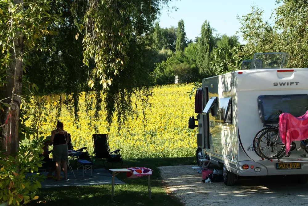 Le Camp de Florence (Vodatent)
