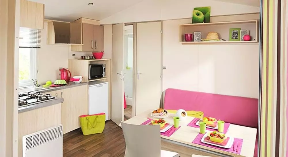 Le Camp de Florence (Vodatent)