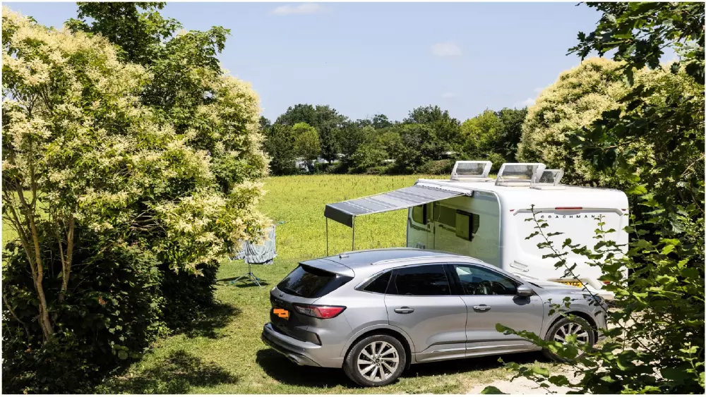 Le Camp de Florence (Vodatent)