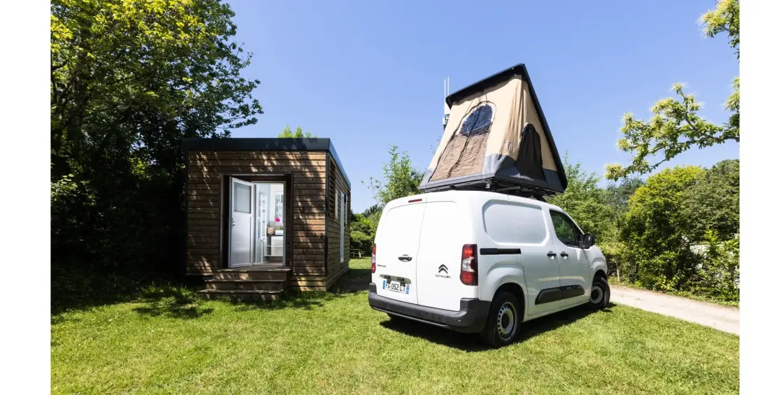 Le Camp de Florence (Vodatent)