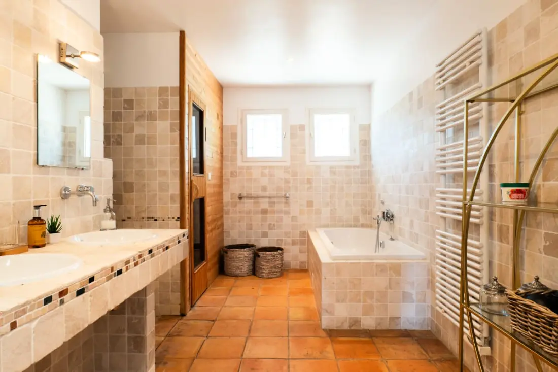 Rezidencia Villa 5 Hálószoba, Szauna, Úszás medence és tengeri kilátás.