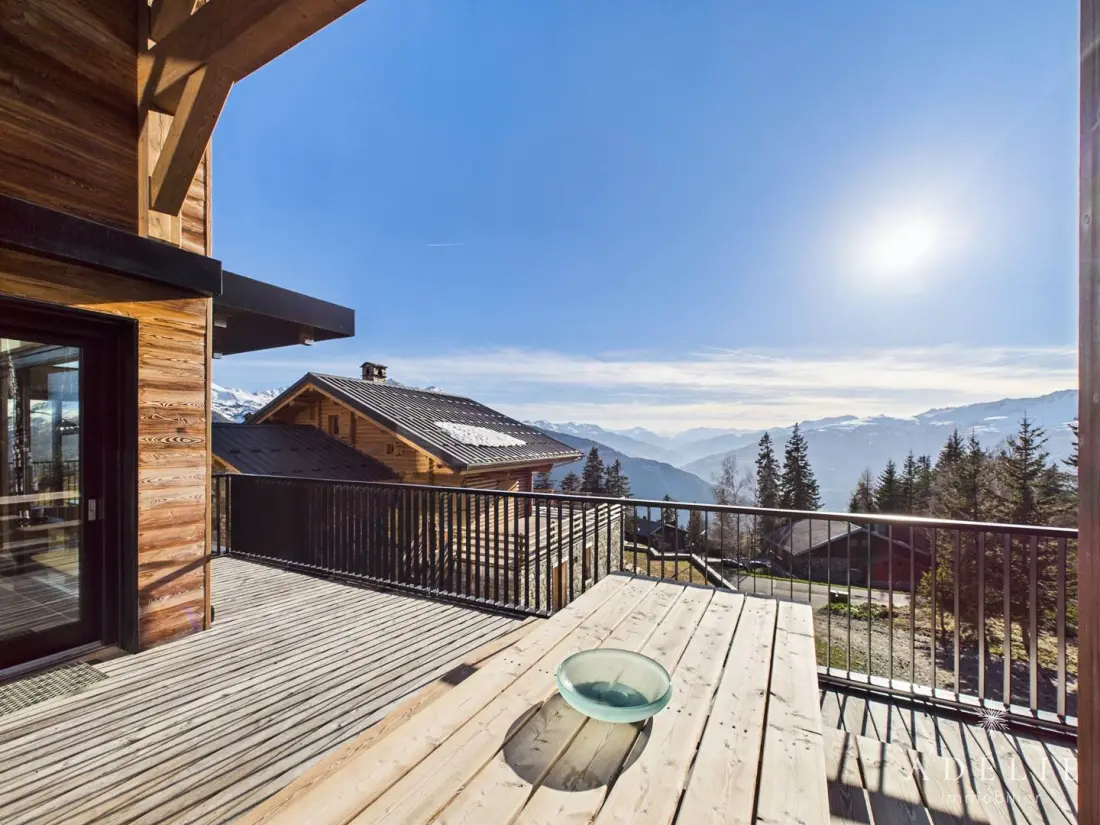 Chalet Mil8