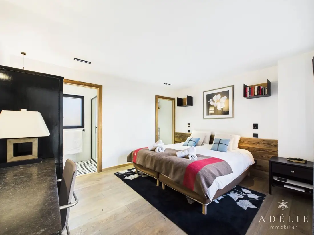 Chalet Mil8