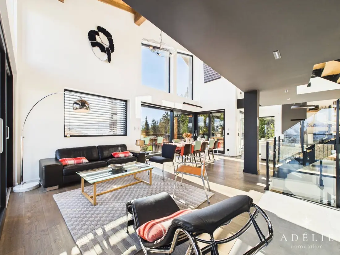Chalet Mil8