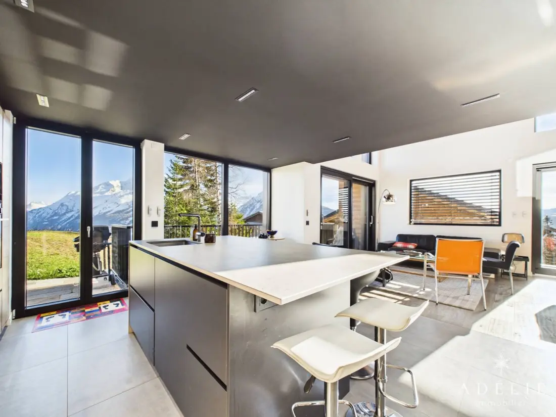 Chalet Mil8