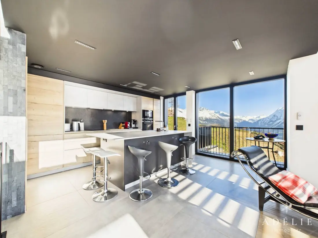 Chalet Mil8