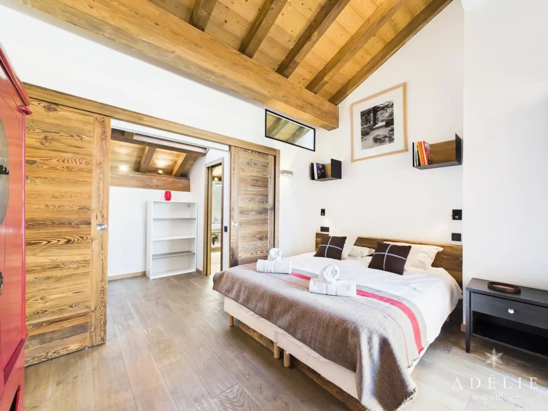 Chalet Mil8