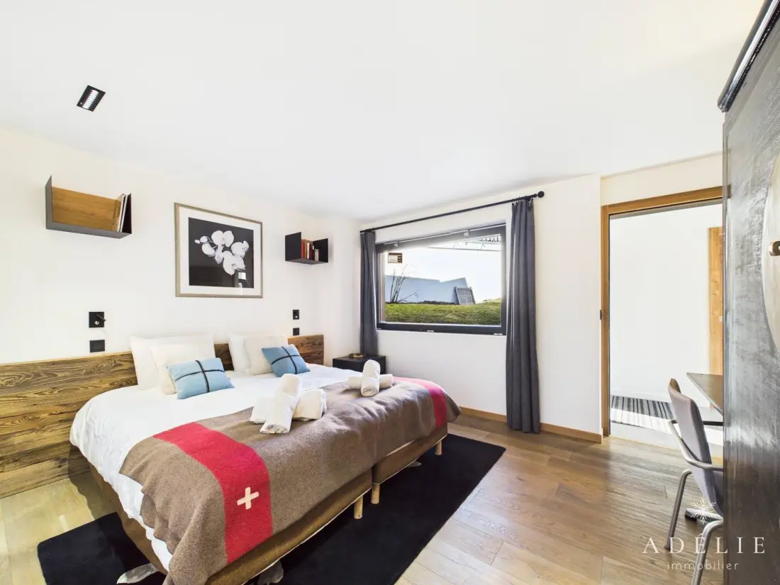 Chalet Mil8