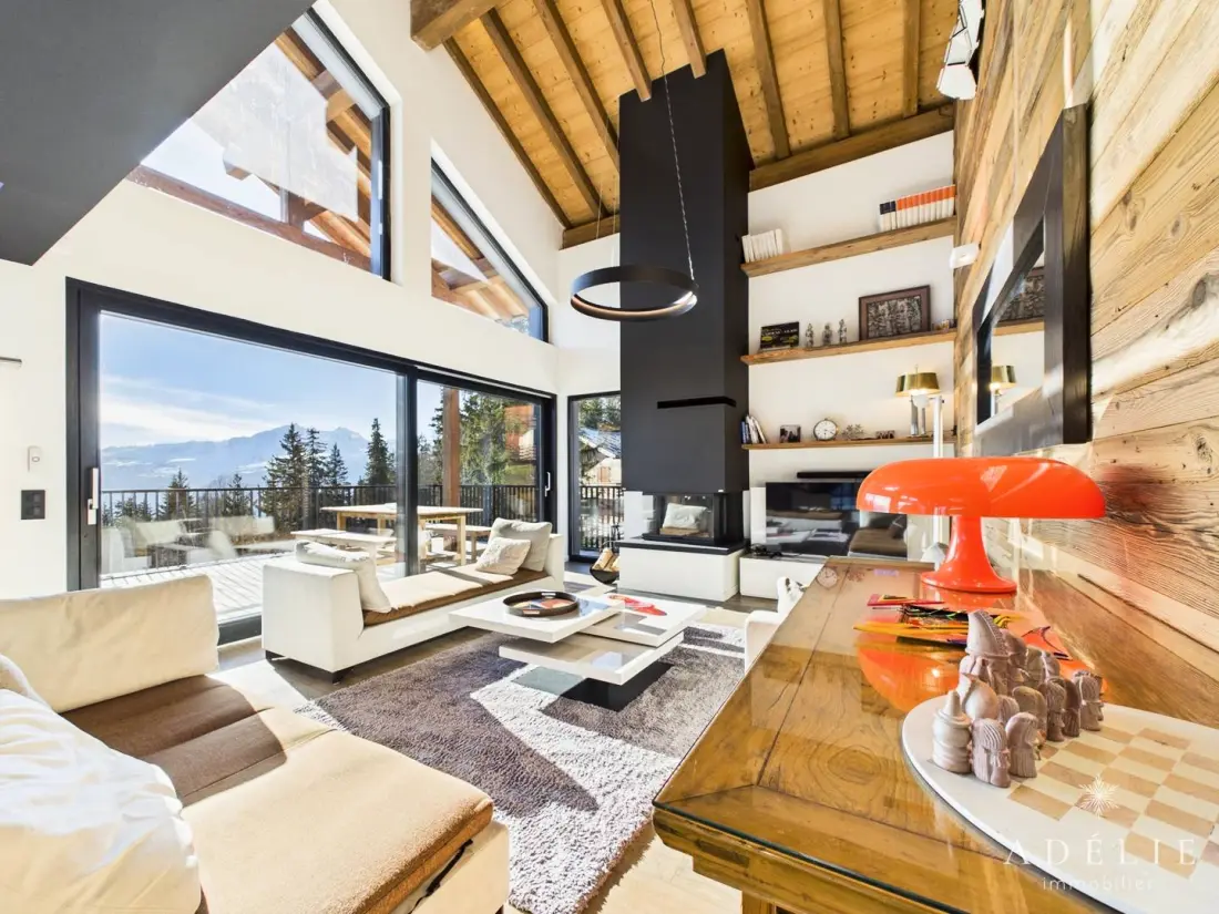 Chalet Mil8