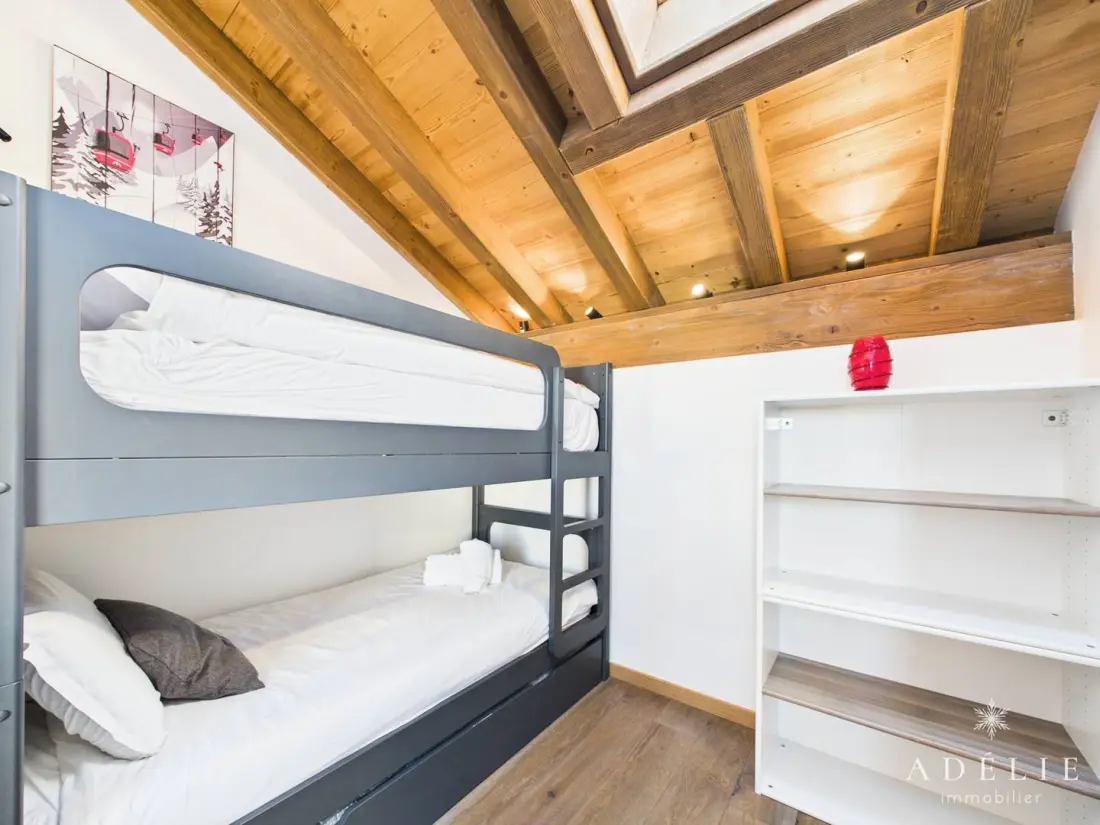 Chalet Mil8