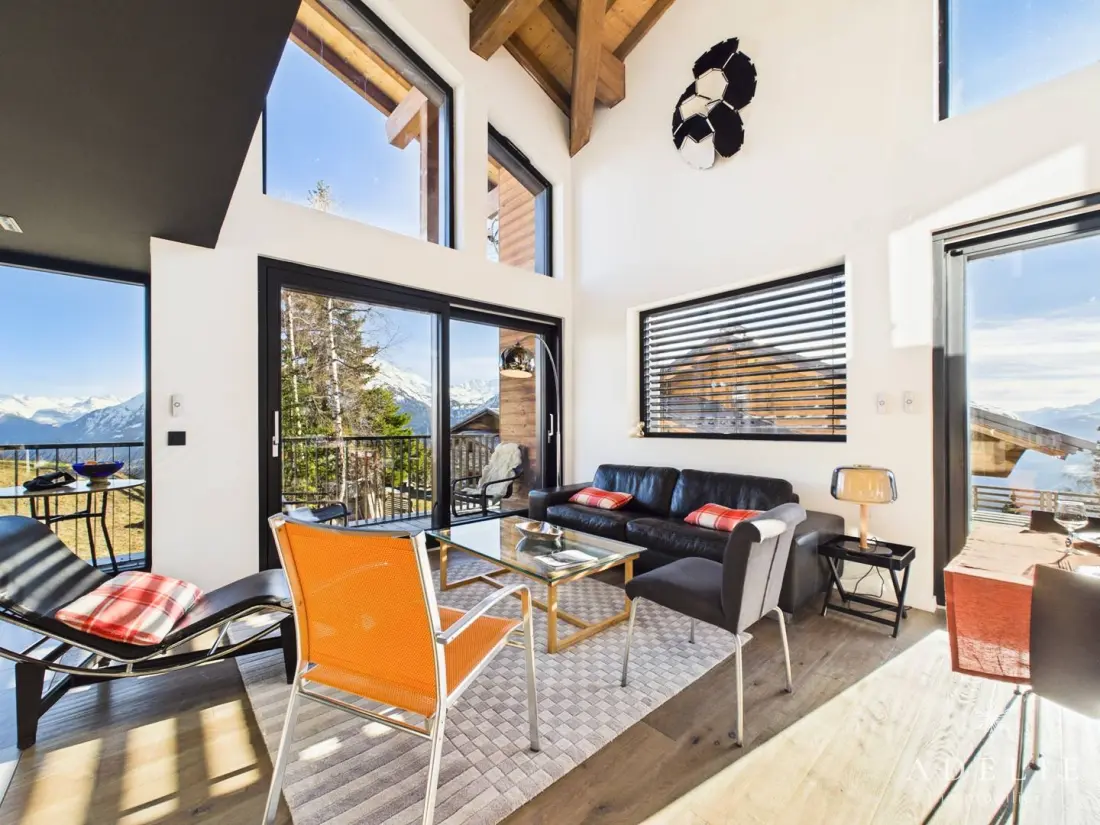 Chalet Mil8