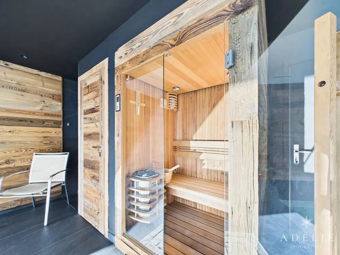 Chalet Mil8