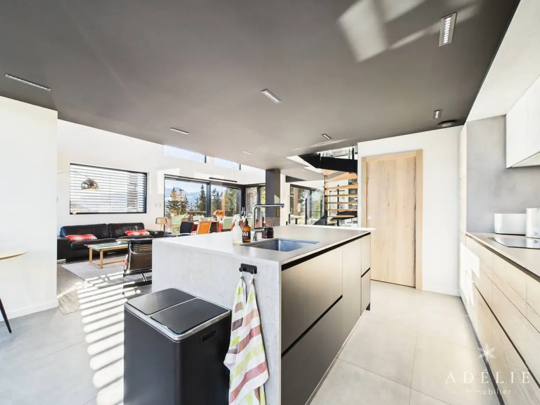 Chalet Mil8