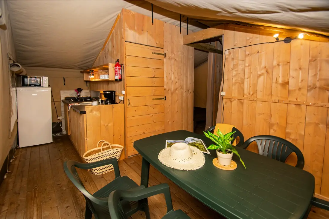 Camping Le Champ Long 3 étoiles★★★