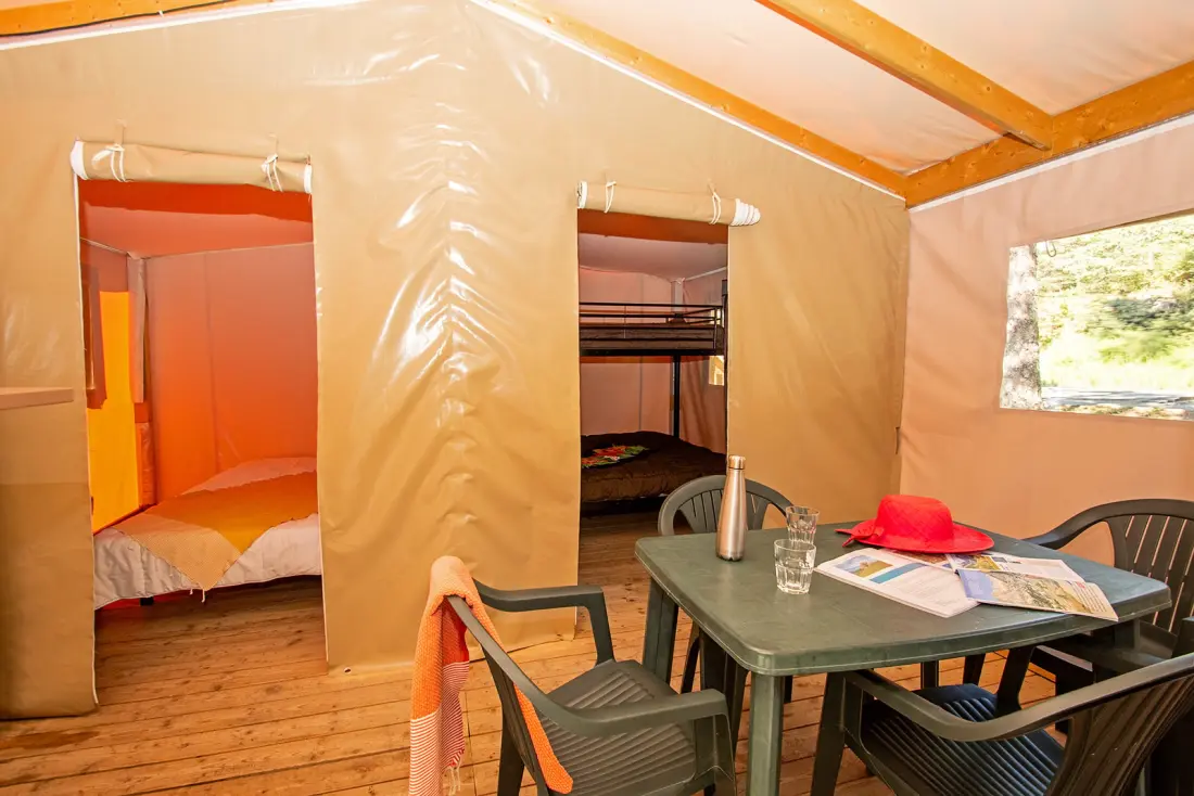 Camping Le Champ Long 3 étoiles★★★