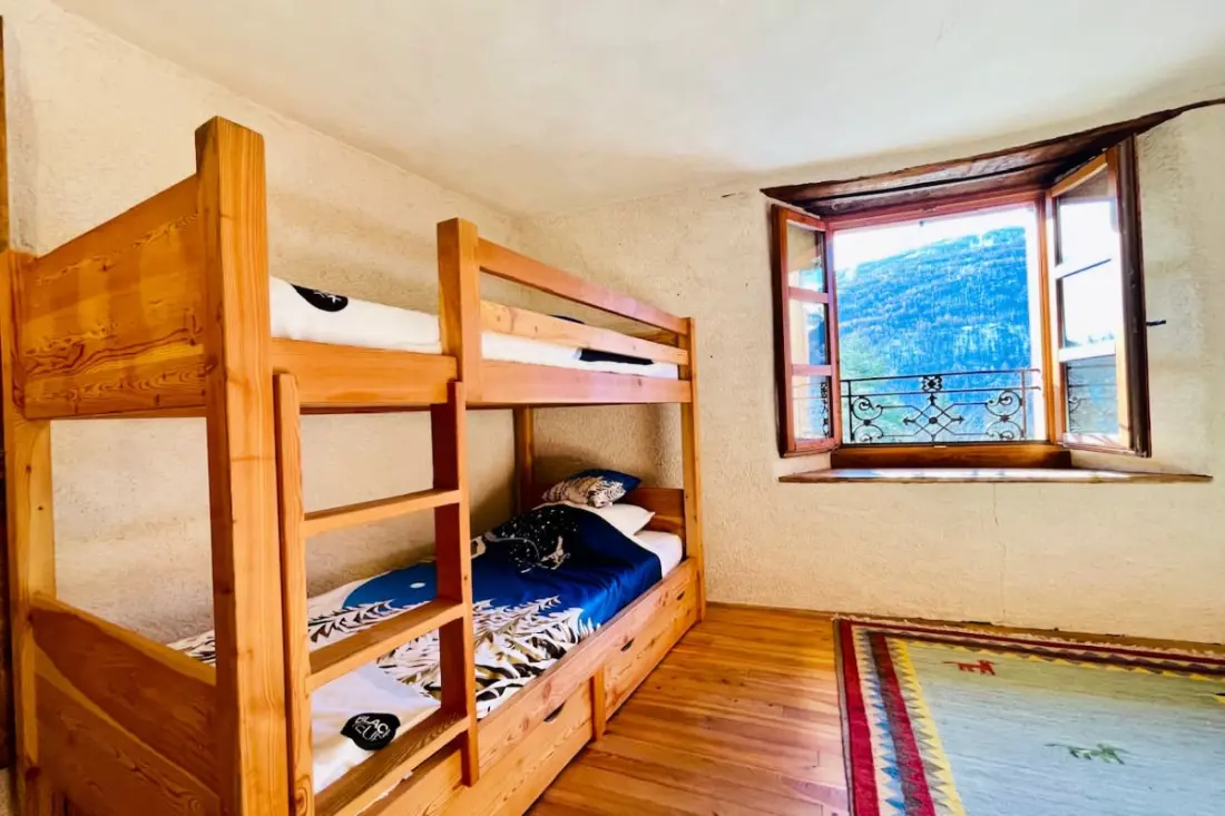 Wohnung Von 130m2 im Haus De Village