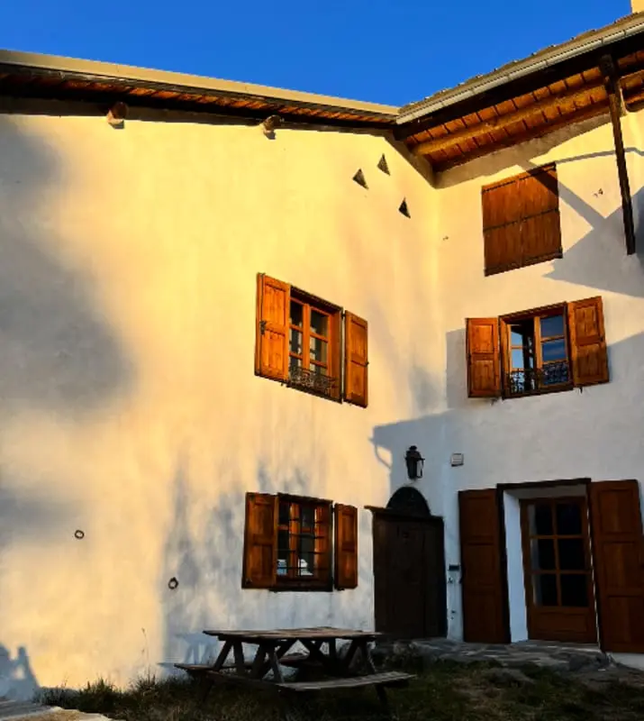 Wohnung Von 130m2 im Haus De Village