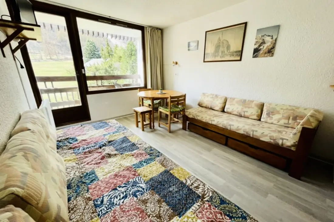 Schön 28m2 mit superb Blick auf La Salle Les Alpes