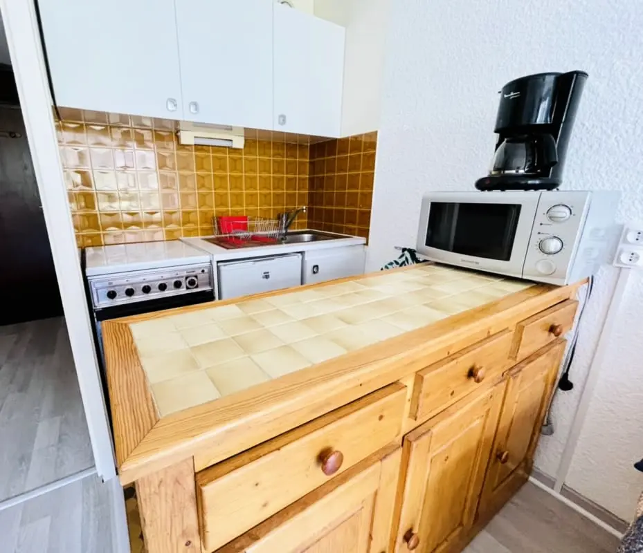 Schön 28m2 mit superb Blick auf La Salle Les Alpes