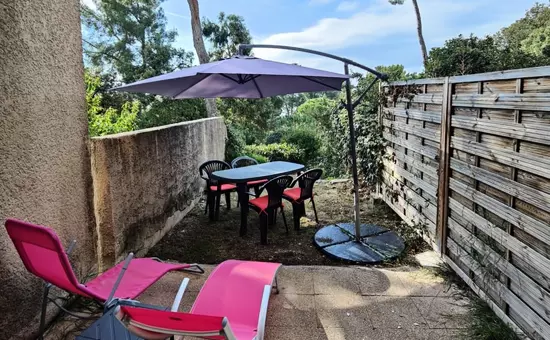 Studio Au Calme Avec Terrasse Proche De La Mer