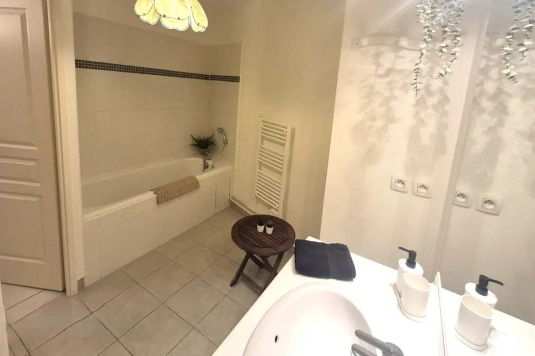 All Comfort Stay At the Heart of La Seyne-sur-mer