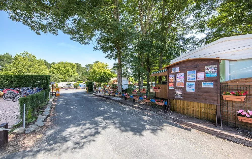 Camping Le Lago De Cazaux 2 Estrellas★★