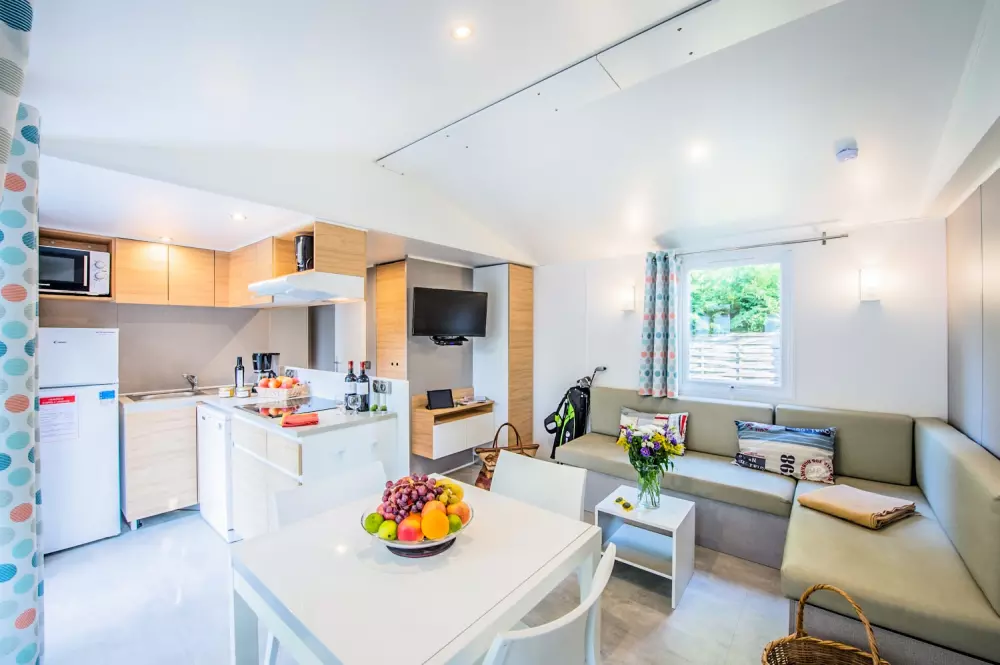 Domaine de la Forge - Sea Green by Sunêlia4 Stars★★★★