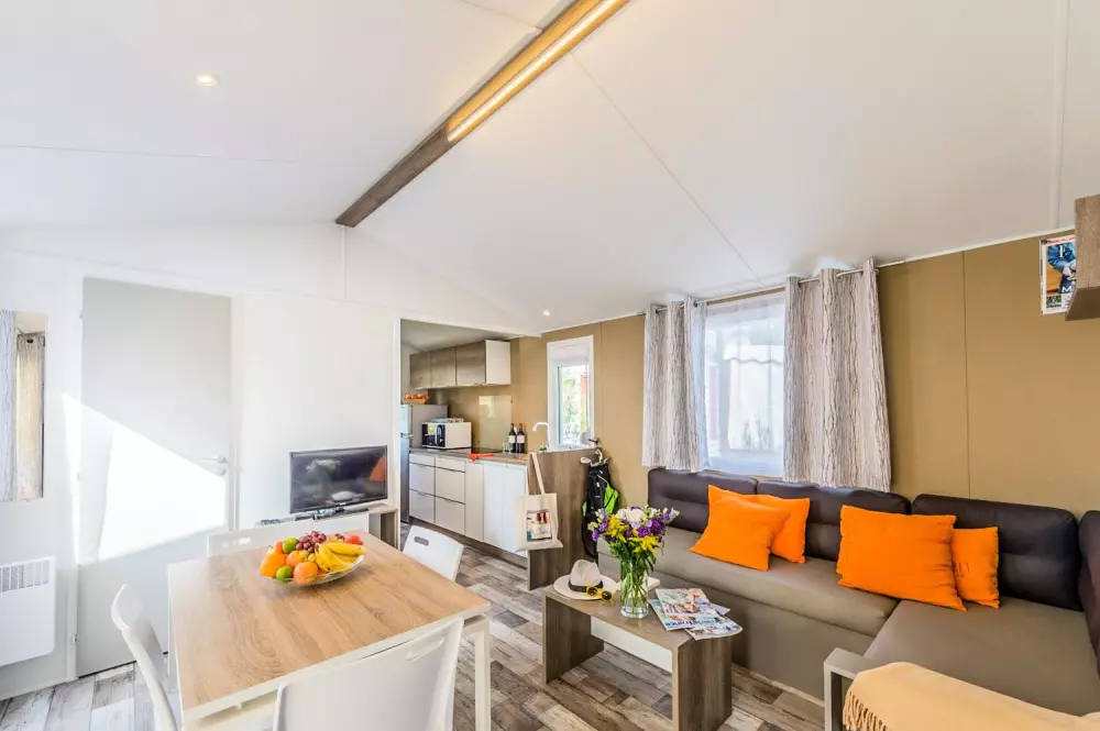 Domaine de la Forge - Sea Green by Sunêlia4 Stars★★★★