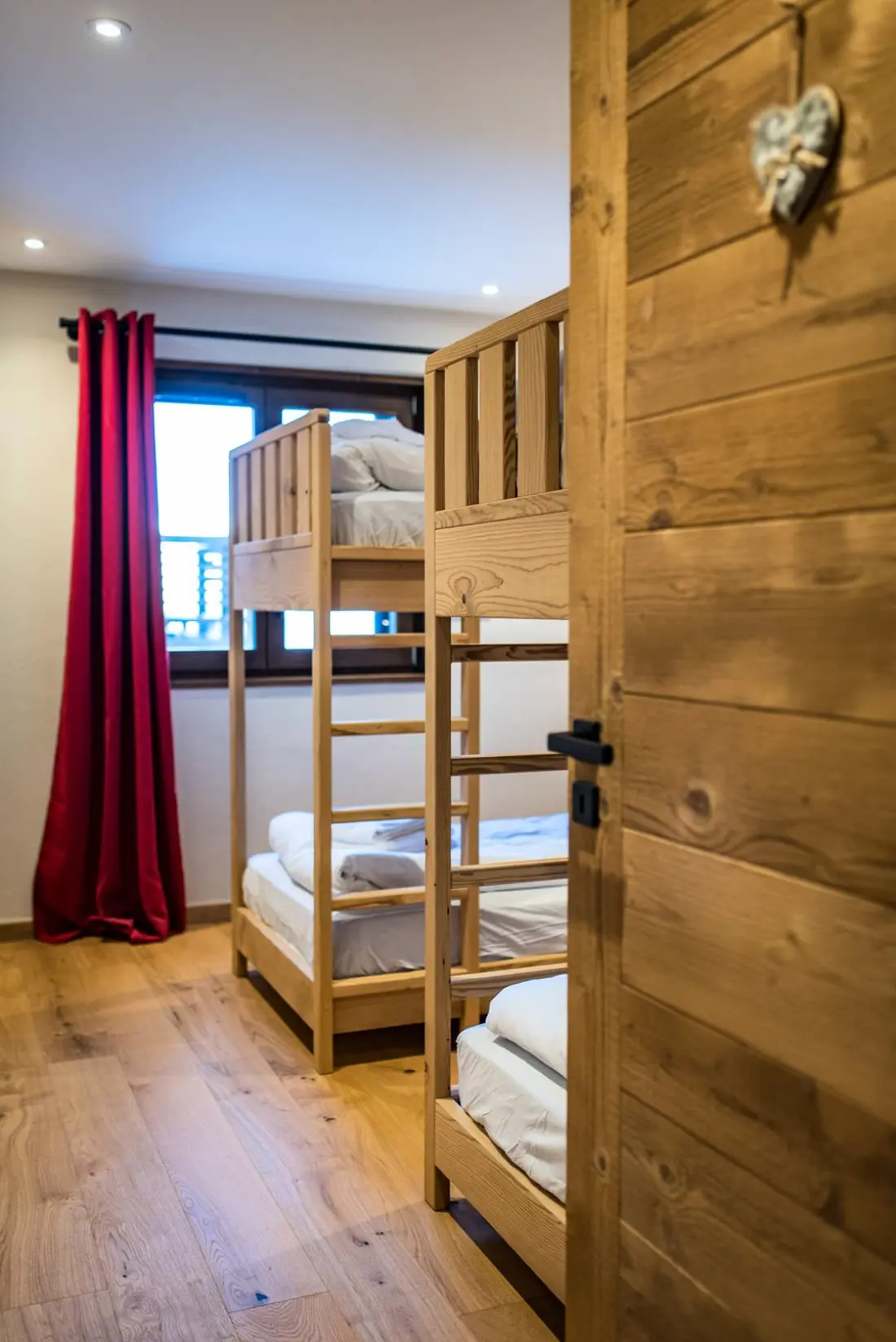 Residence Complex Aiguilles