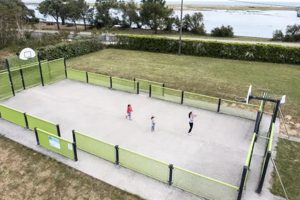 Camping Romanée La Belle Henriette4 étoiles★★★★