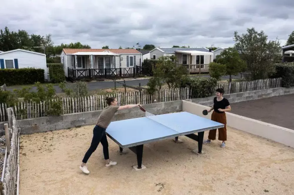 Camping Romanée La Belle Henriette4 étoiles★★★★