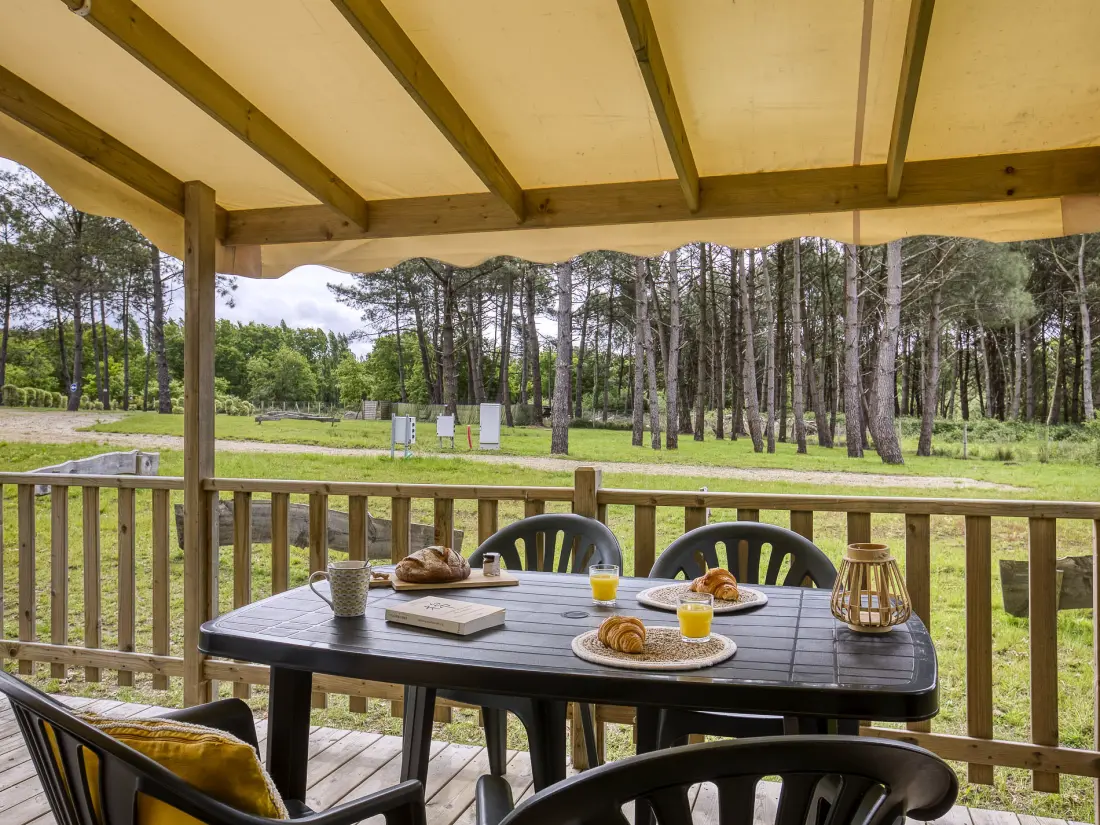 Campsite Romanée La Belle Henriette - Nie.