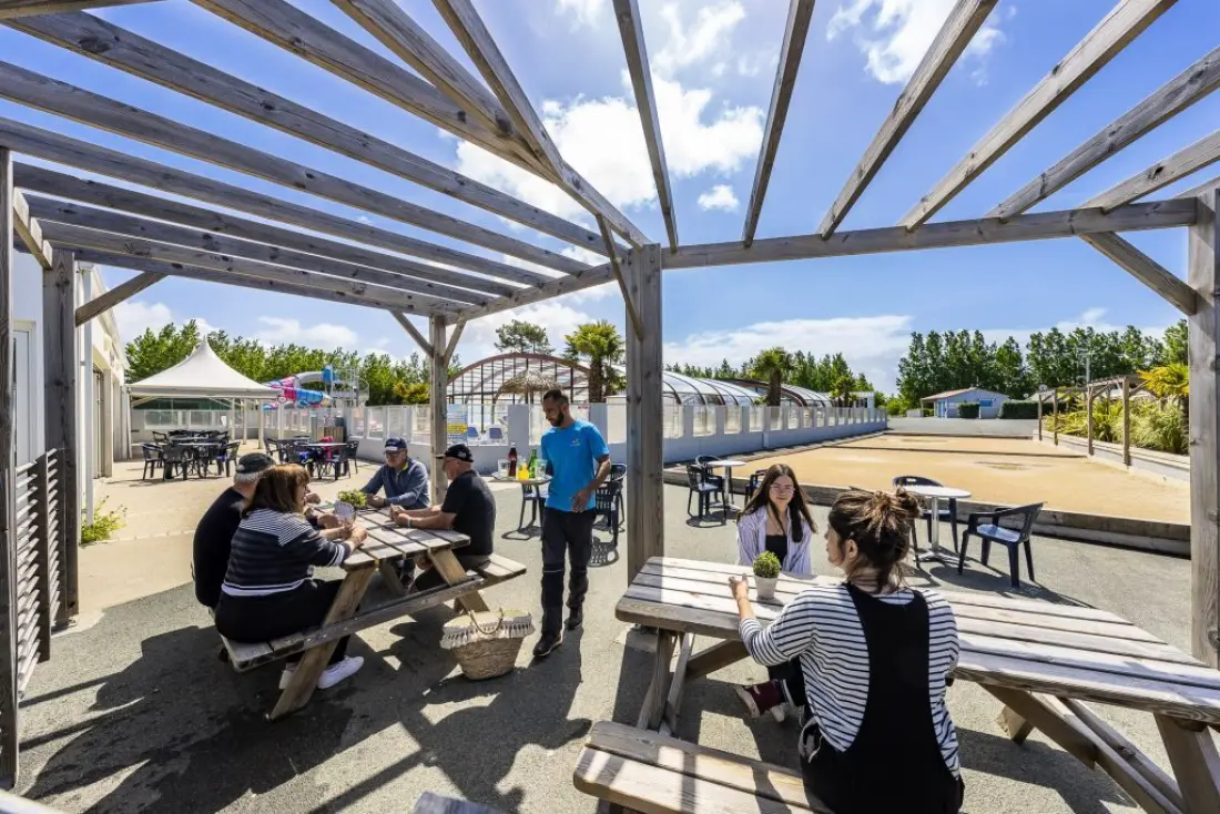 Campingplads Romanée Les Rouillères Tætning
