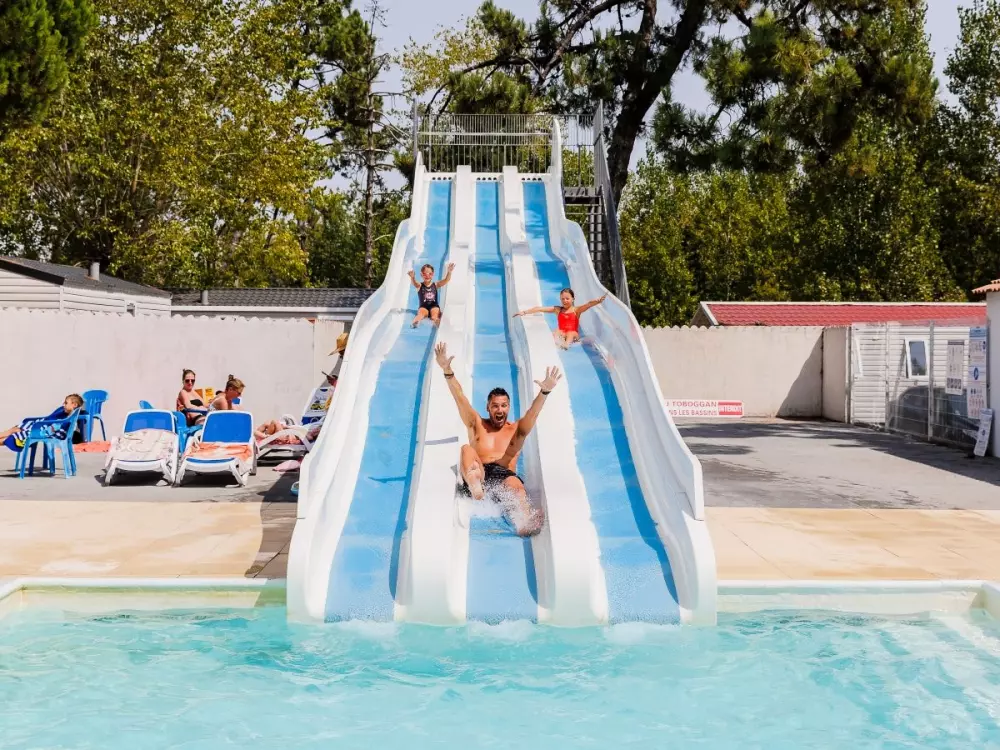 Flower Camping l'Escale du Perthuis 4 étoiles★★★★